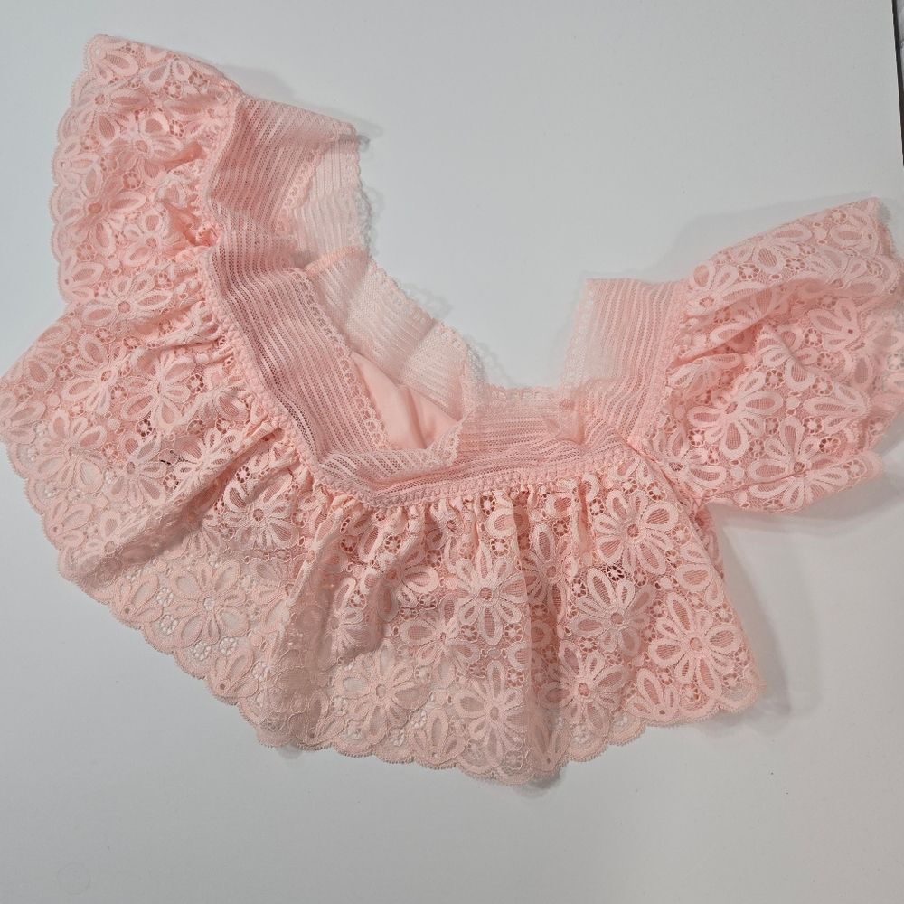 Victoria's Secret *NWOT* lace off shoulder bralette‎